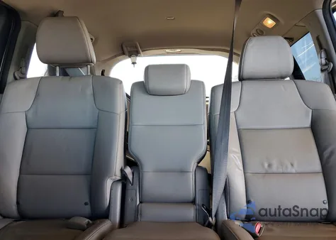 2016 Honda Odyssey Exl z USA, uszkodzony, nr VIN 5FNRL5H69GB085663